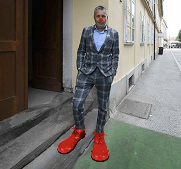 petrinjo500's tweet image. Modni guru.