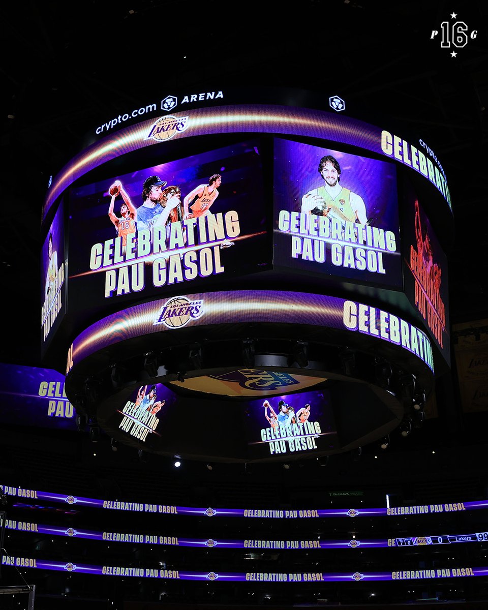 Lakers's tweet photo. Scene is set.

#GraciasPau https://t.co/ozJra8f791