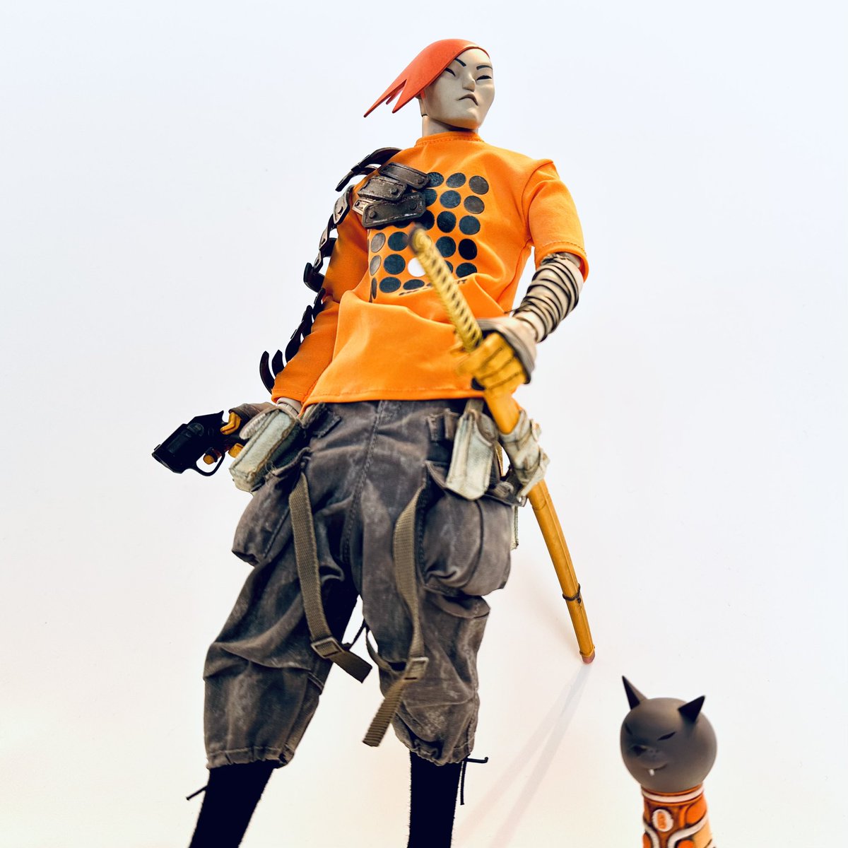 cool_gateau's tweet photo. TOMORROW SAMURAI BIPPU SEURATがTシャツとともに到着。
#underverse #underversehq #uvhq #toys #onesixthscale #actionfigures #onesixth #figurephotgraphy #toyphotos #underversehq #uvhq #hobby https://t.co/MXVFkshJKD
