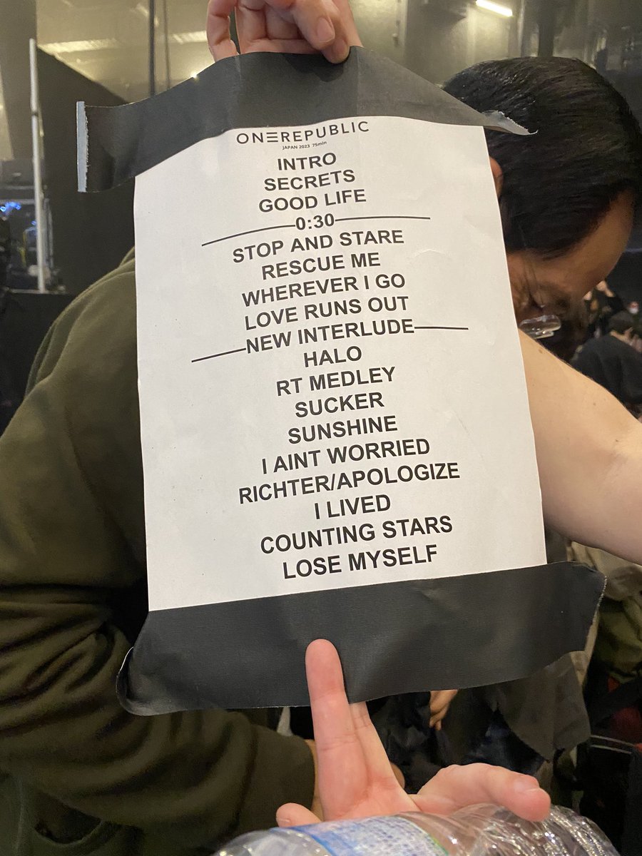 kirara6025's tweet photo. OneRepublicのセットリスト撮らせてもらいました‼︎

#OneRepublicLiveinConcert 
#OneRepublic 
#onerepublic
#ワンリパブリック
#setlist https://t.co/maXgiQ9E0N