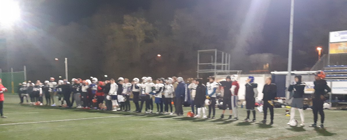 CoachVoyt's tweet photo. Another great practice 🐗🏈 @RV_Razorbacks in the 📚 ! #ErimaGFL @GFLinfo season is coming ! https://t.co/P6r2sbN4BK
