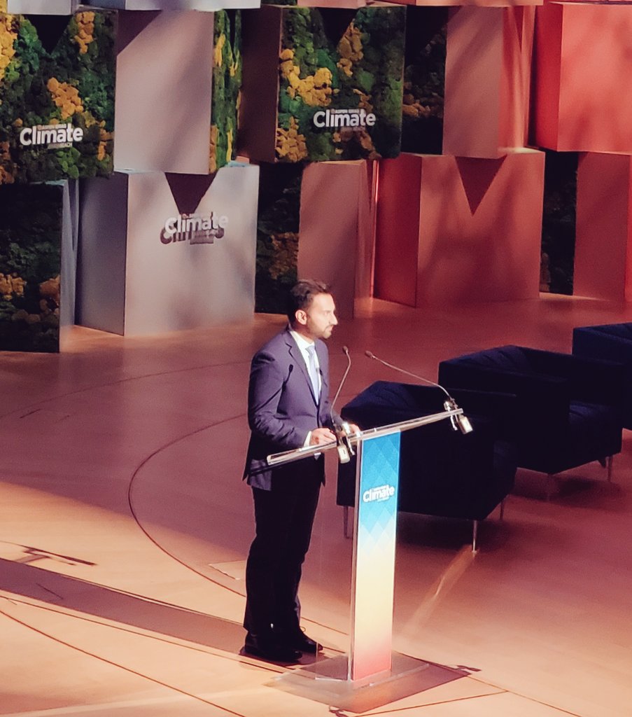 SuriliSutaria's tweet photo. Excited to hear from @alizaidi46 on game changing climate solutions through the IRA under President Biden's administration. 

Let's talk about progress in every community!

#AspenIdeasClimate #climateczar https://t.co/xRs4SlbLDk