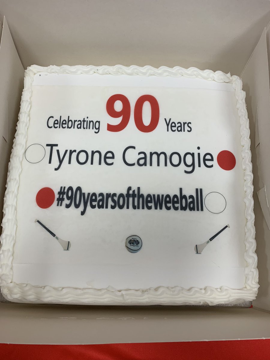 Tyrone_Camogie's tweet photo. Cake to celebrate 90 years of Tyrone Camogie with our chair alongside the chairs of @TyroneGAALive and @TyroneLGFA
#90yearsoftheweeball
#onecountyonecause
⚪️🔴 https://t.co/0pHrrQ0sOS