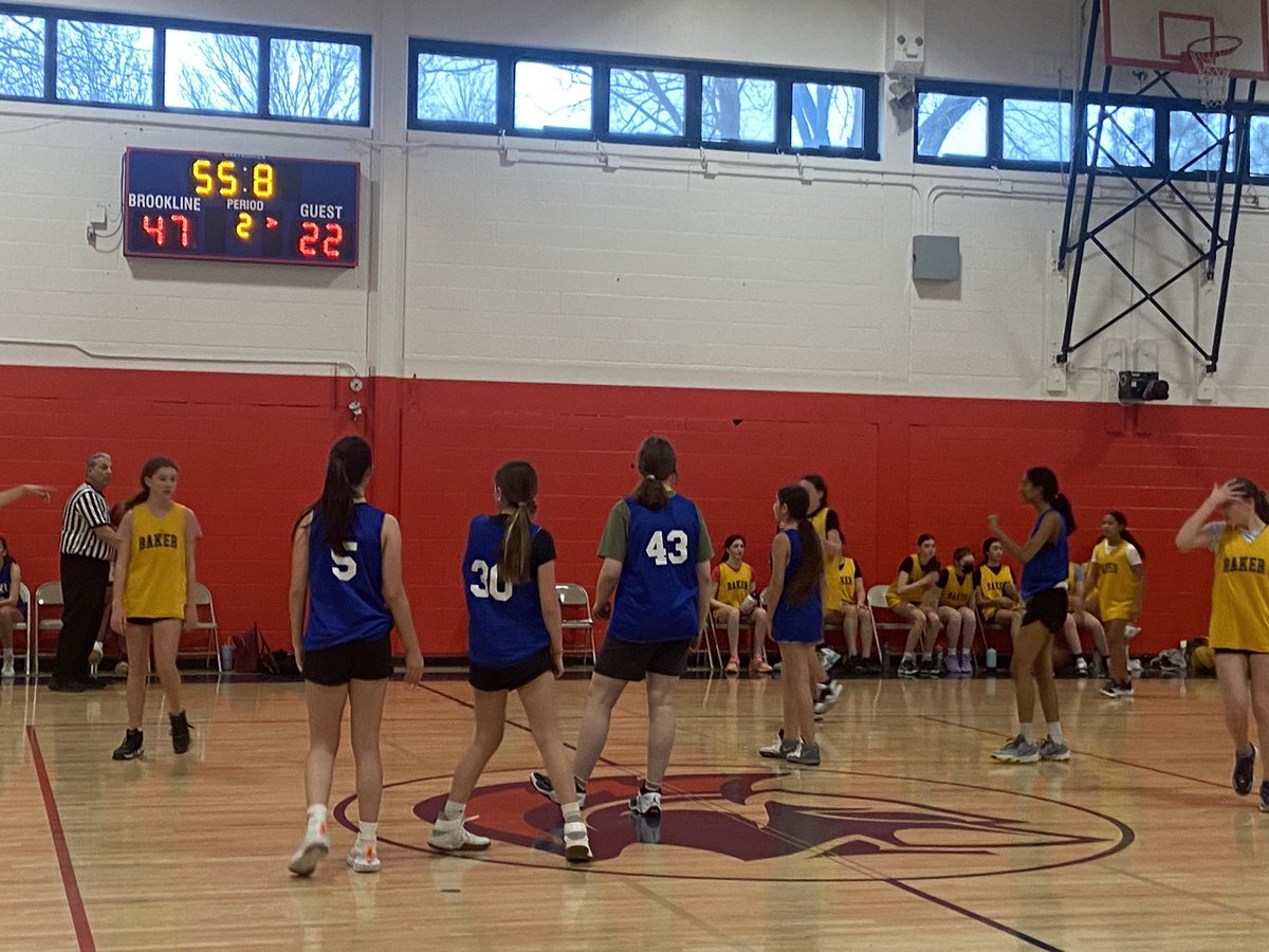 RunkleSchool's tweet photo. Runkle is very proud of our Boys’ and Girls’ Basketball Teams! Great effort in the playoffs and beautiful sportsmanship! https://t.co/1ssEVmIAi7