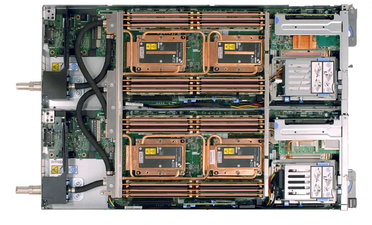Renee_Ure's tweet photo. To some, this is the insides of a server.

For me, it's an example of sustainable innovation – @Lenovo's Neptune Direct to Node (DTN) technology.

Instead of electricity to power fans that cool servers, Neptune uses warm water to cool servers more efficiently in a data center. https://t.co/Nh7ma9kBEH
