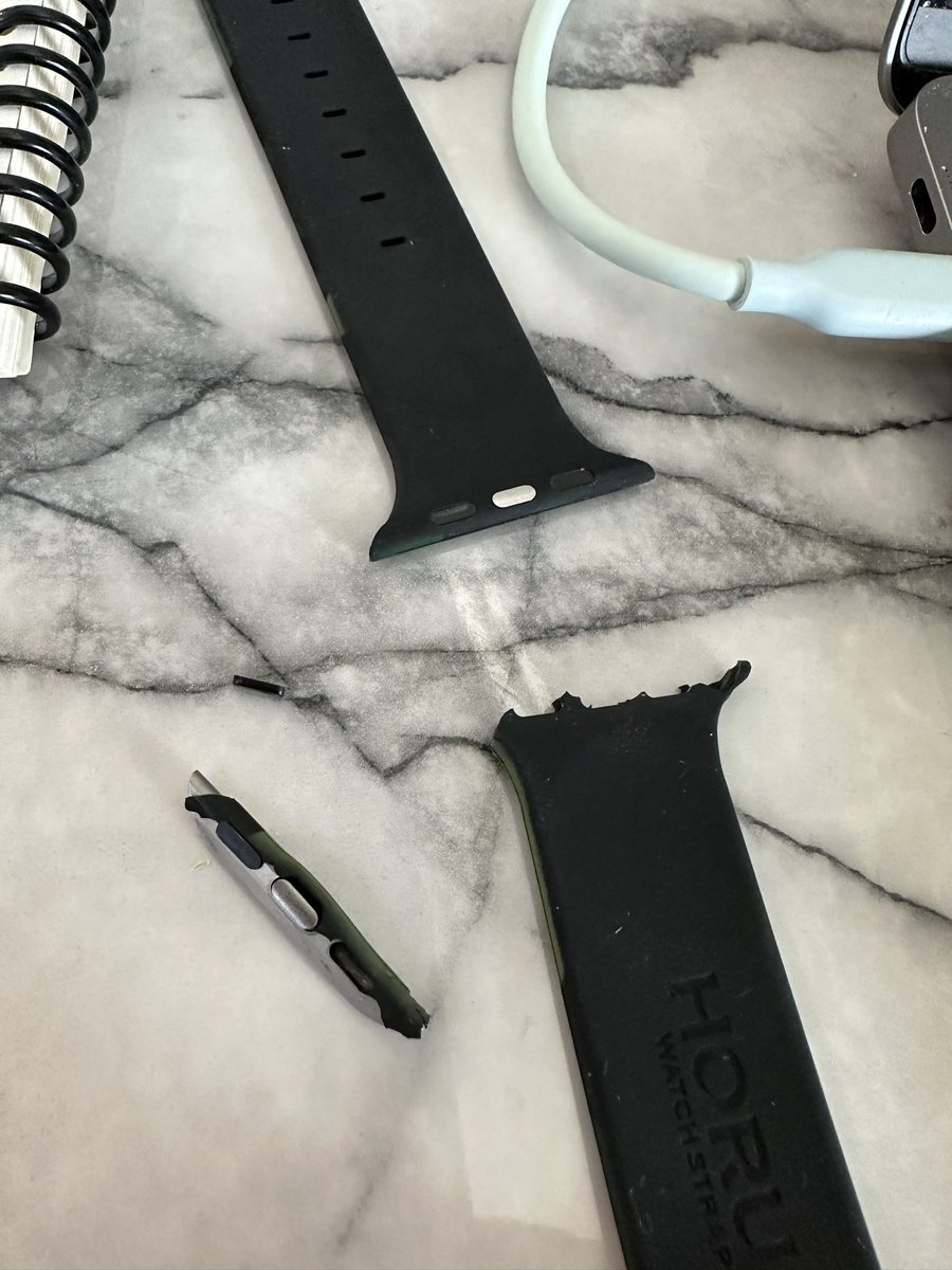 ZainKhataw's tweet photo. @HorusStraps your watch strap got stuck on my Apple Watch and would not release, despite me holding down the release button on the watch and trying to slide the strap out. I had to use some tools and force to remove the strap. Can you please replace my strap? https://t.co/zTkUue2G1V