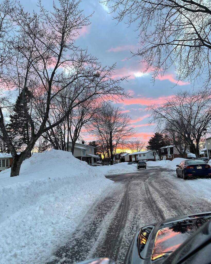 Not in Kansas anymore… #photodocumentary #enjoythejourney #storyteller #photoaday #tellyourstory #memorykeeping instagr.am/p/CpgTmVyOzwU/