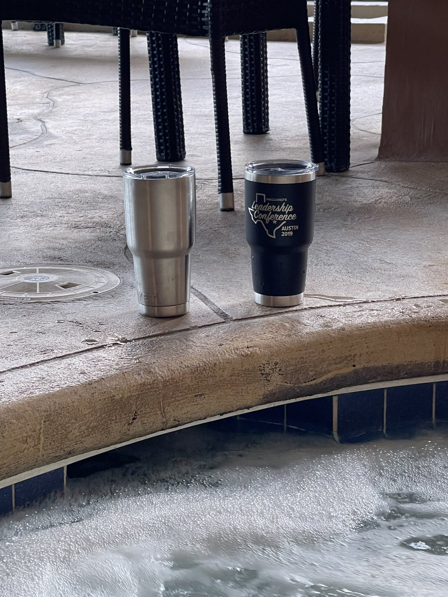 Glitch381 tweet media