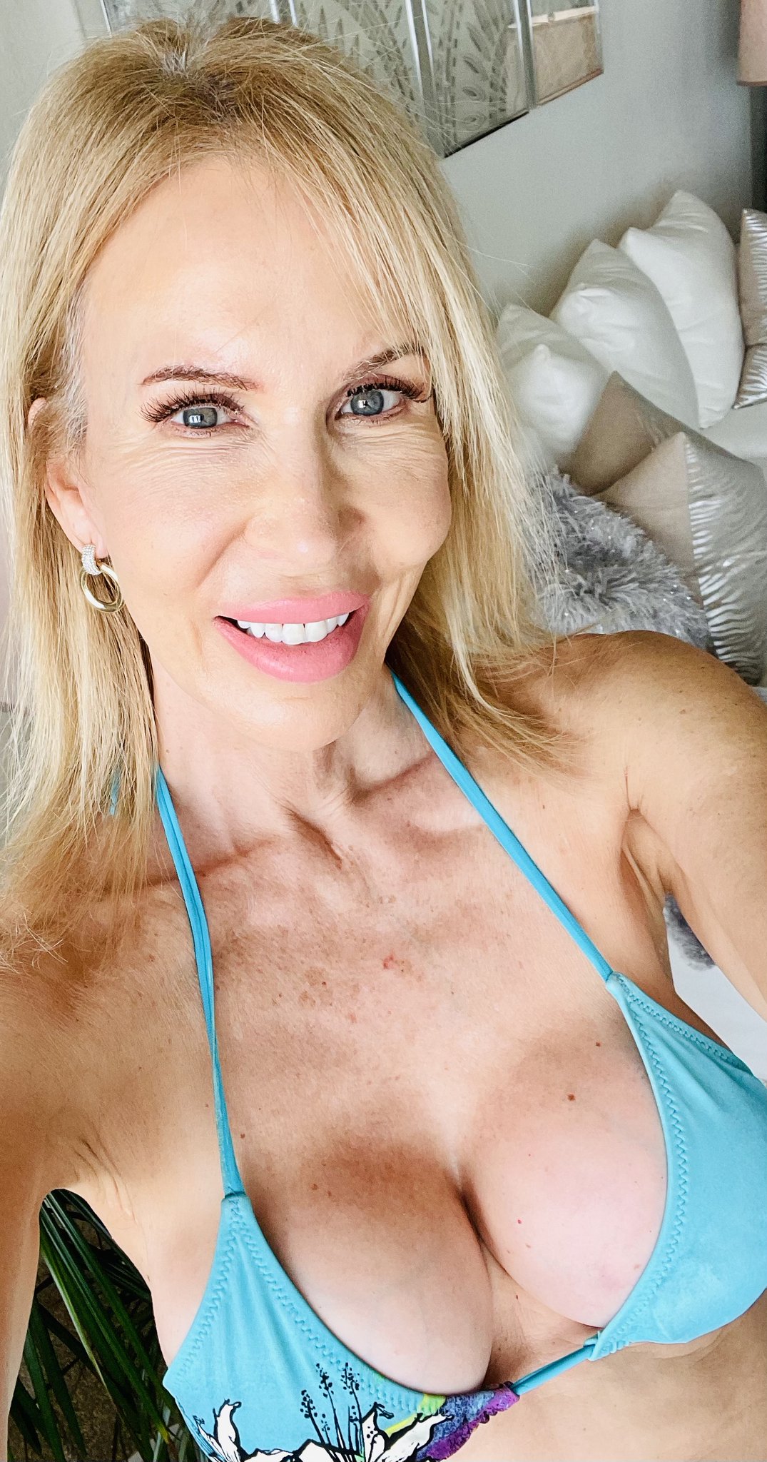 TW Pornstars - Erica Lauren. Twitter. The only thing better than being in a  bikini soaking up. 11:00 PM - 7 Mar 2023