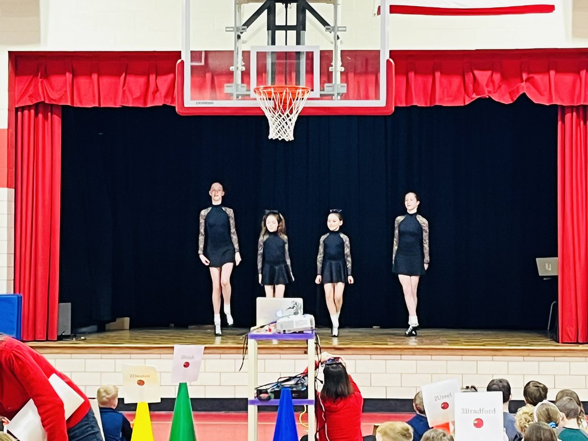 Nicole McLaughlin tweet media