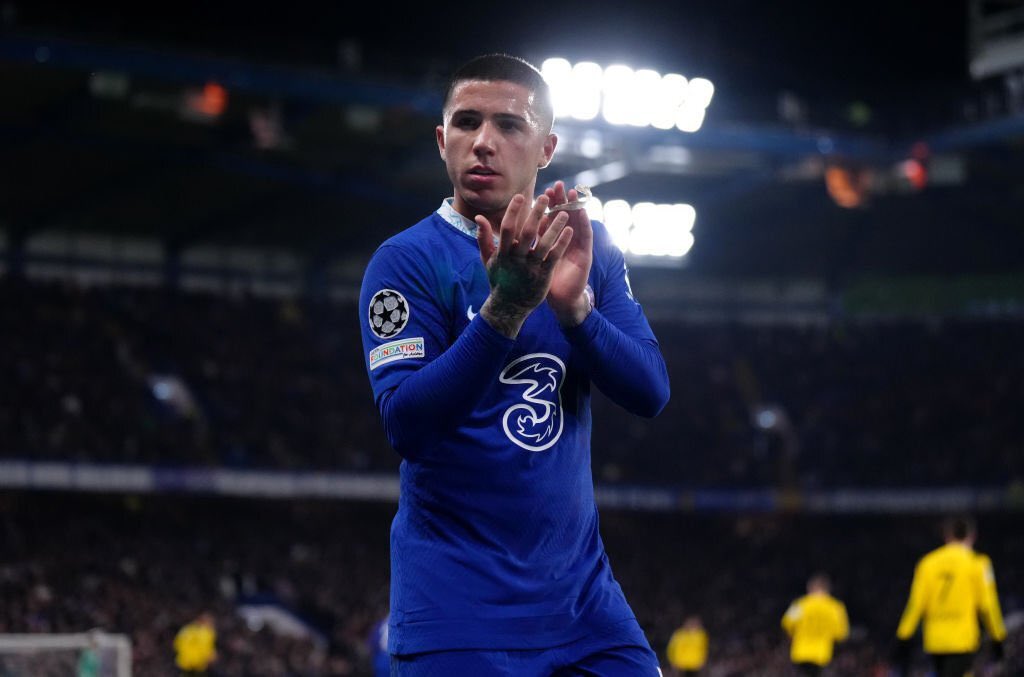 ID_Albiceleste's tweet photo. Enzo Fernandez and Nicolas Otamendi are qualified to the quarter final round of UEFA Champions League! 🇦🇷

#UCL #Benfica #Chelsea #CHEDOT #SLBBRU https://t.co/jZGJBeItQ3