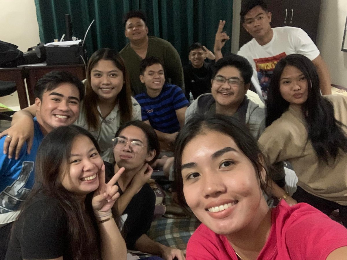 gheetindoc's tweet photo. About Last Night w/ OAS Trainees! ๐คโจ
#BuhayOJT #OTPamore #A&E #HappyKiddos #InHouseOJT #Day17 https://t.co/7zhvywTk9x