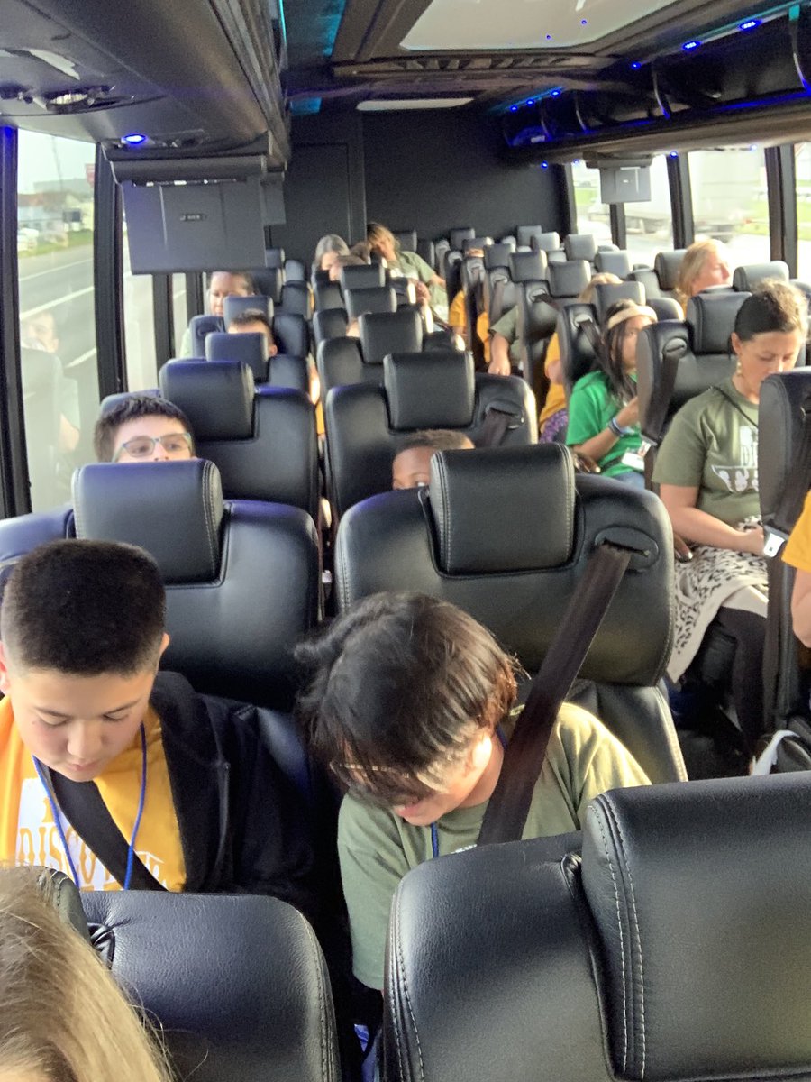 ⁦4th grade ⁦<a href="/WSESWildcats/">WSES Elem School</a>⁩ at the ⁦<a href="/TXSTATECAPITOL/">Texas Capitol</a>⁩ and ⁦<a href="/BullockMuseum/">Bullock Museum</a>⁩ ❤️💙