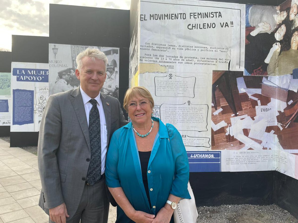AusEmbCL's tweet photo. Un agrado poder compartir con la ex Presidenta Bachelet de un íntimo momento en el @MuseoMemoriaCL por la inauguración de la exposición sobre la revista Furia en el marco de la conmemoración del #8M, donde pudimos ver el importante trabajo de mujeres durante la dictadura. https://t.co/qc5d9JMmy1