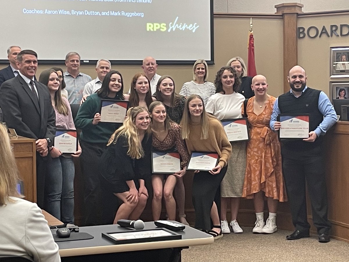 Jim Davis (@jdavis_neosho) on Twitter photo ā¦<a href="/rhs_21/">RHS-Athletics</a>ā© Lady Mountie Wrestlers being recognized at board meeting. Conf Champs, State Champion Dual State, and 6A State Runner Up ā¦<a href="/RogersSchools/">Rogers Schools</a>ā© ā¦<a href="/rhs_21/">RHS-Athletics</a>ā© Lady Mountie Wrestlers being recognized at board meeting. Conf Champs, State Champion Dual State, and 6A State Runner Up ā¦<a href="/RogersSchools/">Rogers Schools</a>ā©
