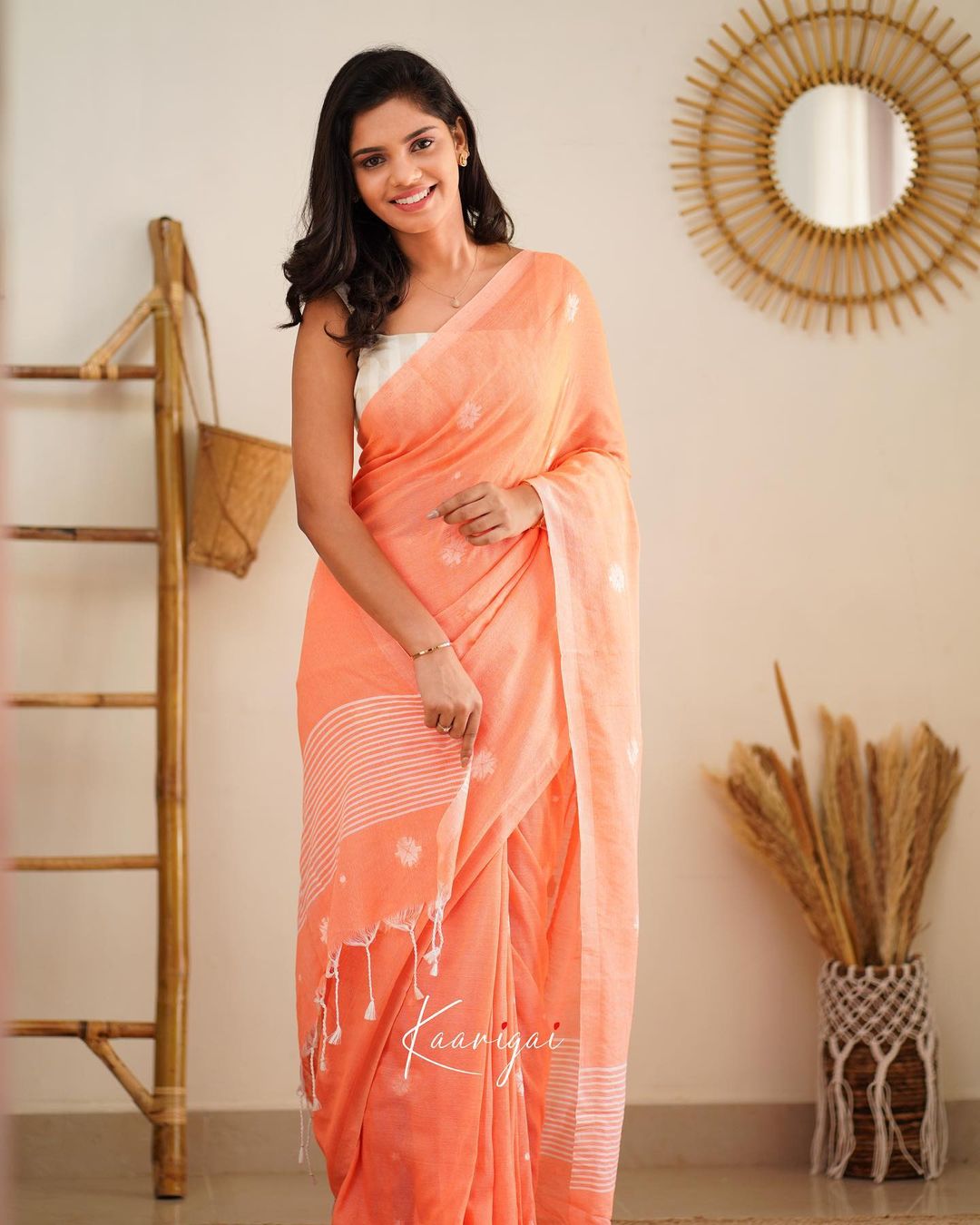 Fqq-l30aQAAz_D8?format=jpg&name=large