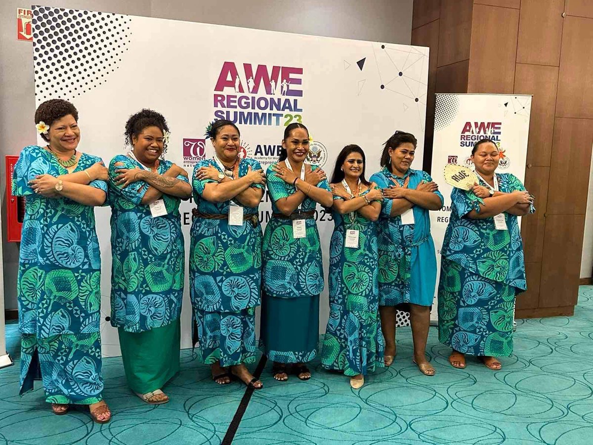 USEmbassySuva's tweet photo. 🙌🏾💜🙌🏾 Happy #InternationalWomensDay !! 💯 In celebration of #IWD, we want to highlight the lives changing #AWEProgram and launch of the First #AWE Regional Summit in which seven of our #AWEAlumni are attending. 🇺🇸🤝🇫🇯 #USwithFiji Read More - https://t.co/RqMaUBPITh https://t.co/FNfqYCNk03
