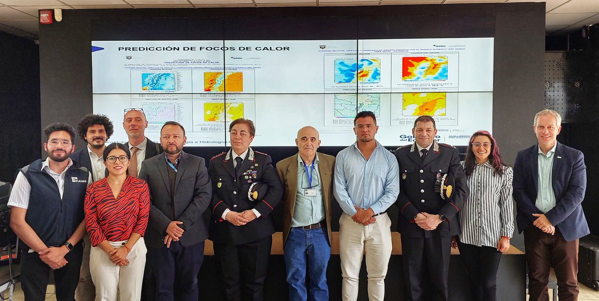 PASFecuador's tweet photo. Un agradecimiento fraterno al @inamhi_ec @PoliciaEcuador #SNMB @F_EcoCiencia y Direcciones Zonales del #MAATE por compartir su experiencia con esta misión. Aún nos queda tres días de visita con otras instituciones nacionales y locales con competencias en #IIFF 🔥 #SomosPASF https://t.co/WuWSKumukT
