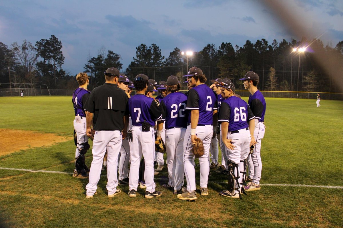 MHS_baseball23's tweet photo. Another good WIN tonight for the Tigers!
⭐️Mason Jordan with strong outing on the mound. CG shutout, 2 hits, 10Ks.
⭐️Jackson Nelson 2-4 with 2RBIs
⭐️Ayden Gongre 2-4 with 2RBIs
Tigers back in action Saturday @ Red River first game at 12. https://t.co/oRxO09UvKS