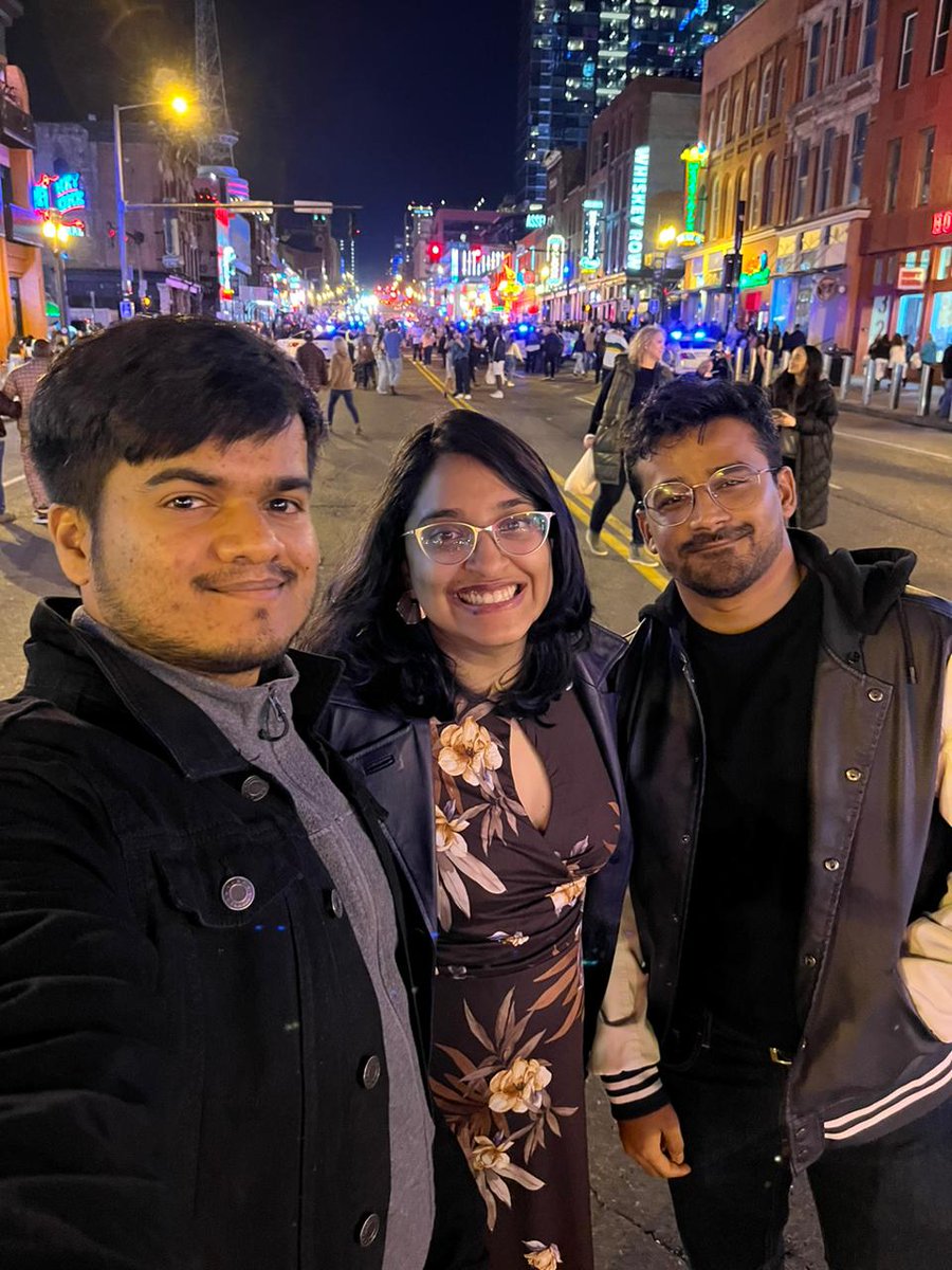 Sanskriti_Dawle's tweet photo. Hello Nashville! 😊☀️ https://t.co/MkkTn3g53k