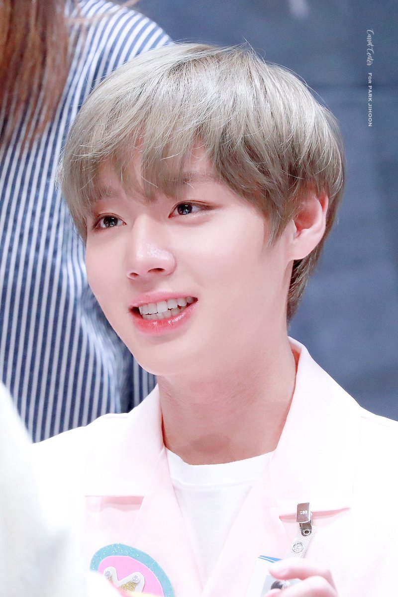 181124 핫트랙스 팬싸 HQ

#박지훈 #ParkJihoon