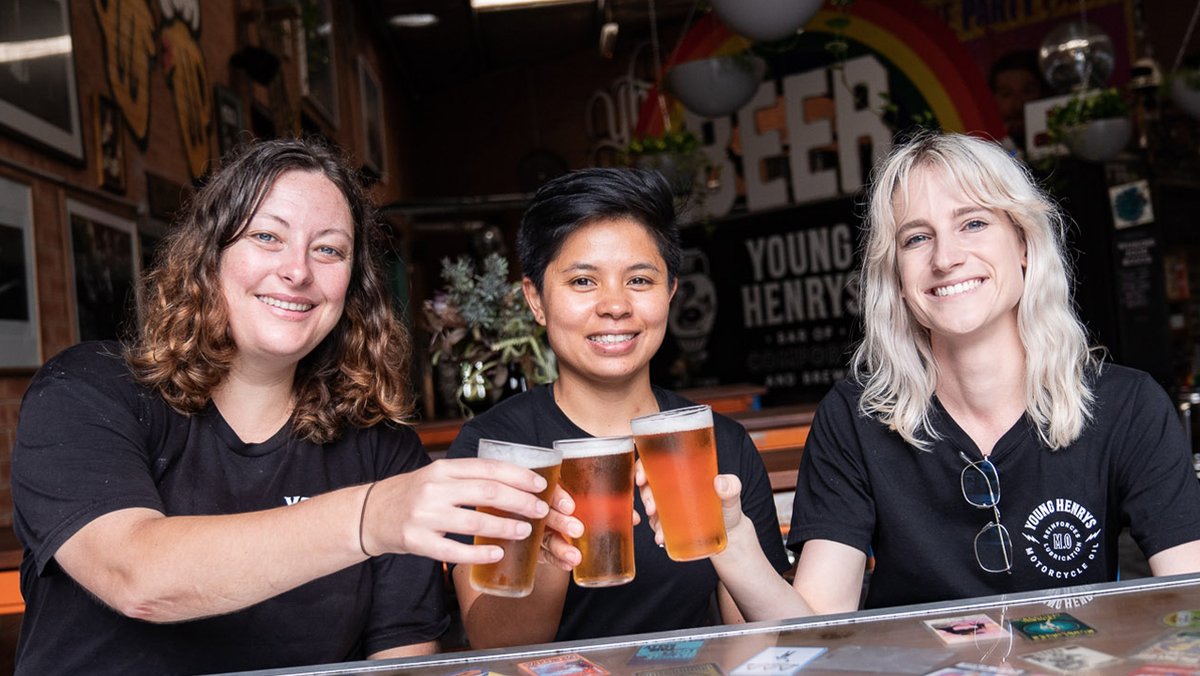 To celebrate #InternationalWomensDay, we've just opened applications for our Young Henrys Brewing Scholarship - aimed at providing opportunities within the brewing industry for female identifying and non-binary individuals. Apply here: bit.ly/Brewing_Schola…