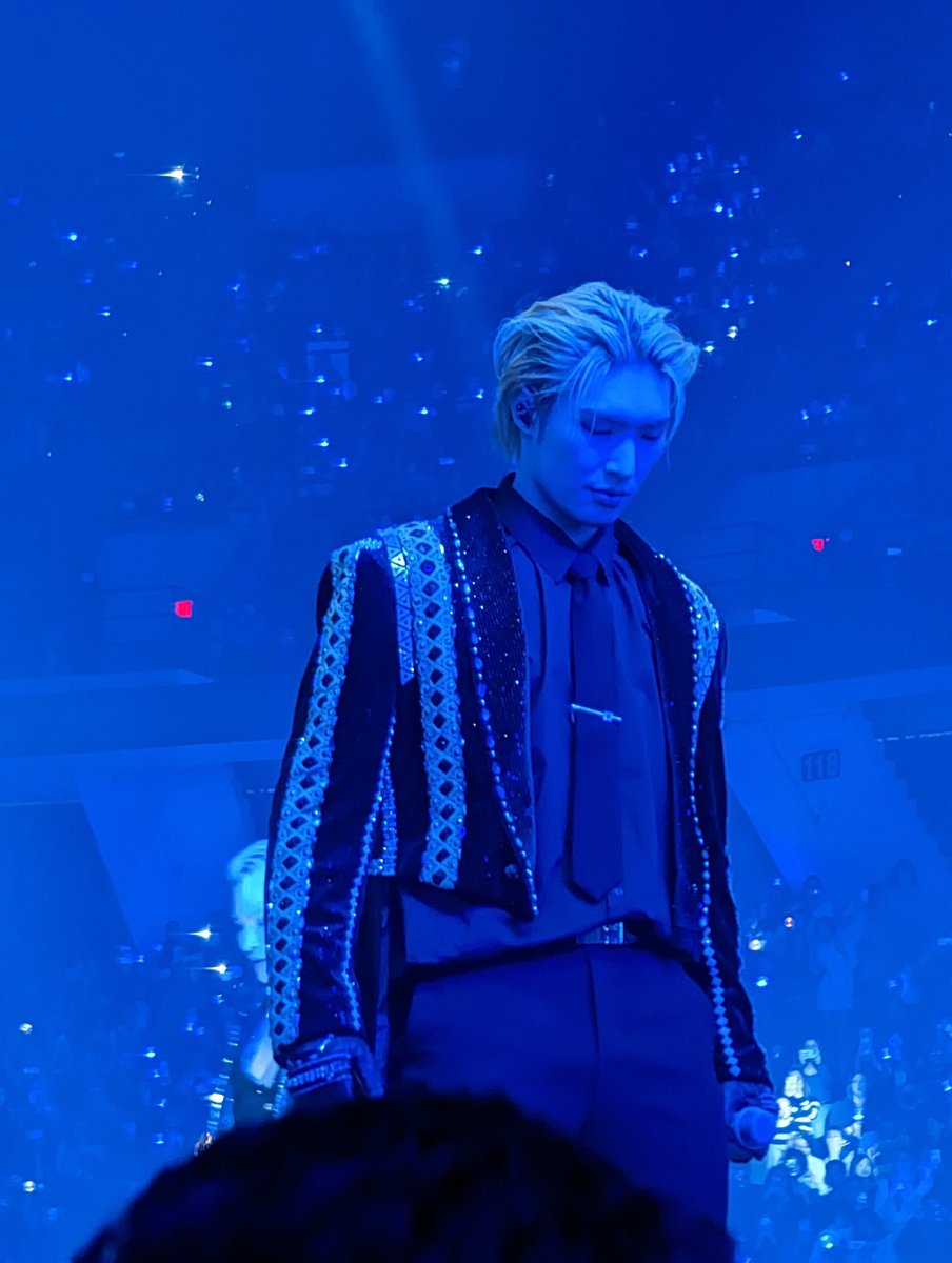 mummymayhem23's tweet photo. That blue lighting photo literally gives me life #mingi #ATEEZ #EHtiny https://t.co/GbivSNWjFo