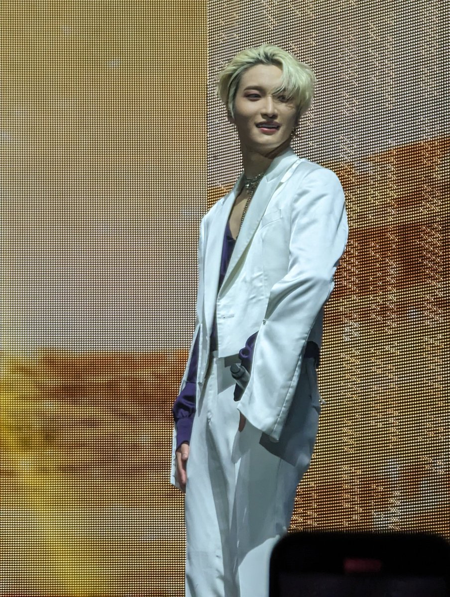 mummymayhem23's tweet photo. Mama and San were literally the hardest ones to capture cause my lord they move fast #SEONGHWA #ATEEZ #EHtiny https://t.co/Mde5oOyE4s