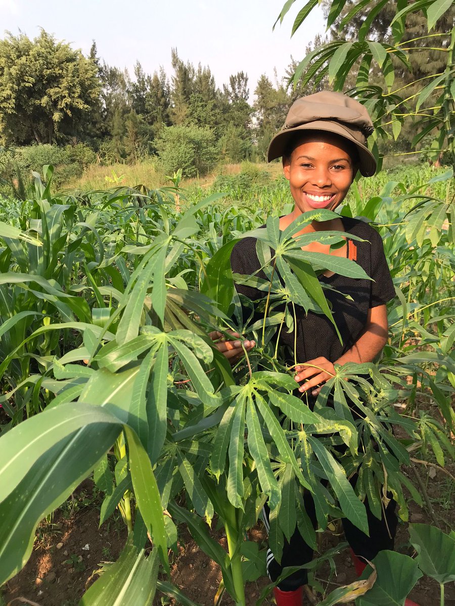 AkezaGermaine's tweet photo. IF WOMEN had the same access to resources as men , they could increase yields on their farms by up to a third ~ @IFAD 
#IWD2023
I @AkezaGermaine ,am proud woman in agriculture 👩‍🌾 

📸 @MelanieSurchat https://t.co/8YOd6P2SR1