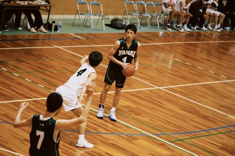 oto__lax's tweet photo. こんにちは！自己紹介をしていきたいと思います！！
私は、山口県熊毛郡田布施町というど田舎から出できた身も心も純粋な田舎っぺです！
保育園から遊びではじめたバスケを高校まで続けて、何か新しいことをやりたいと思いラクロスを始めました🥍
最近の悩みは体重が増えないことです😮‍💨🍰 https://t.co/61aIthA8Ac