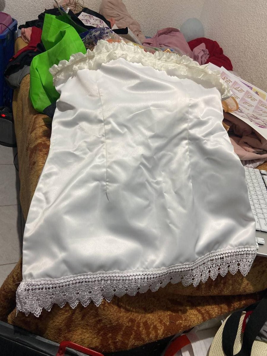 Thabasa_Cosplay's tweet photo. que para mi son esenciales para sentirme completa :'3 Sin duda uno de los cosplays en los que he trabajado mucho y me siento muy orgullosa de lograrlo tal como lo soñaba :')
Espero que les guste el resultado, sin duda mi sueño una vez más logrado+ https://t.co/kgMdiawXXa