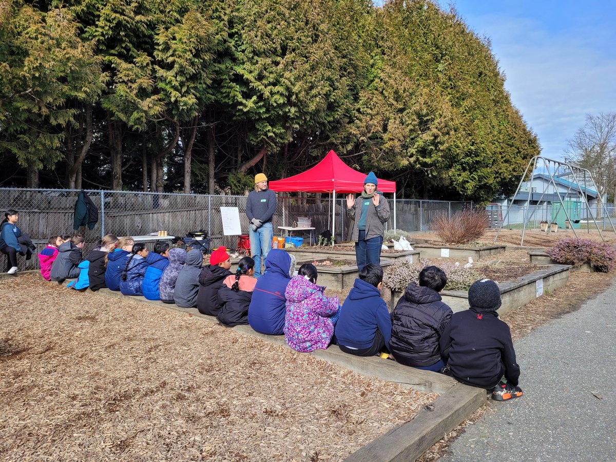 RILibrary&OutdoorLearning tweet media