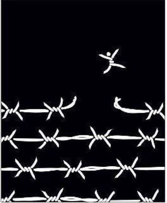 HJamesWrites's tweet photo. What's the first thing that comes to mind when you see this picture?

#WritingCommunity #readingcommunity #sixwordstory https://t.co/BsN4FNFXEE