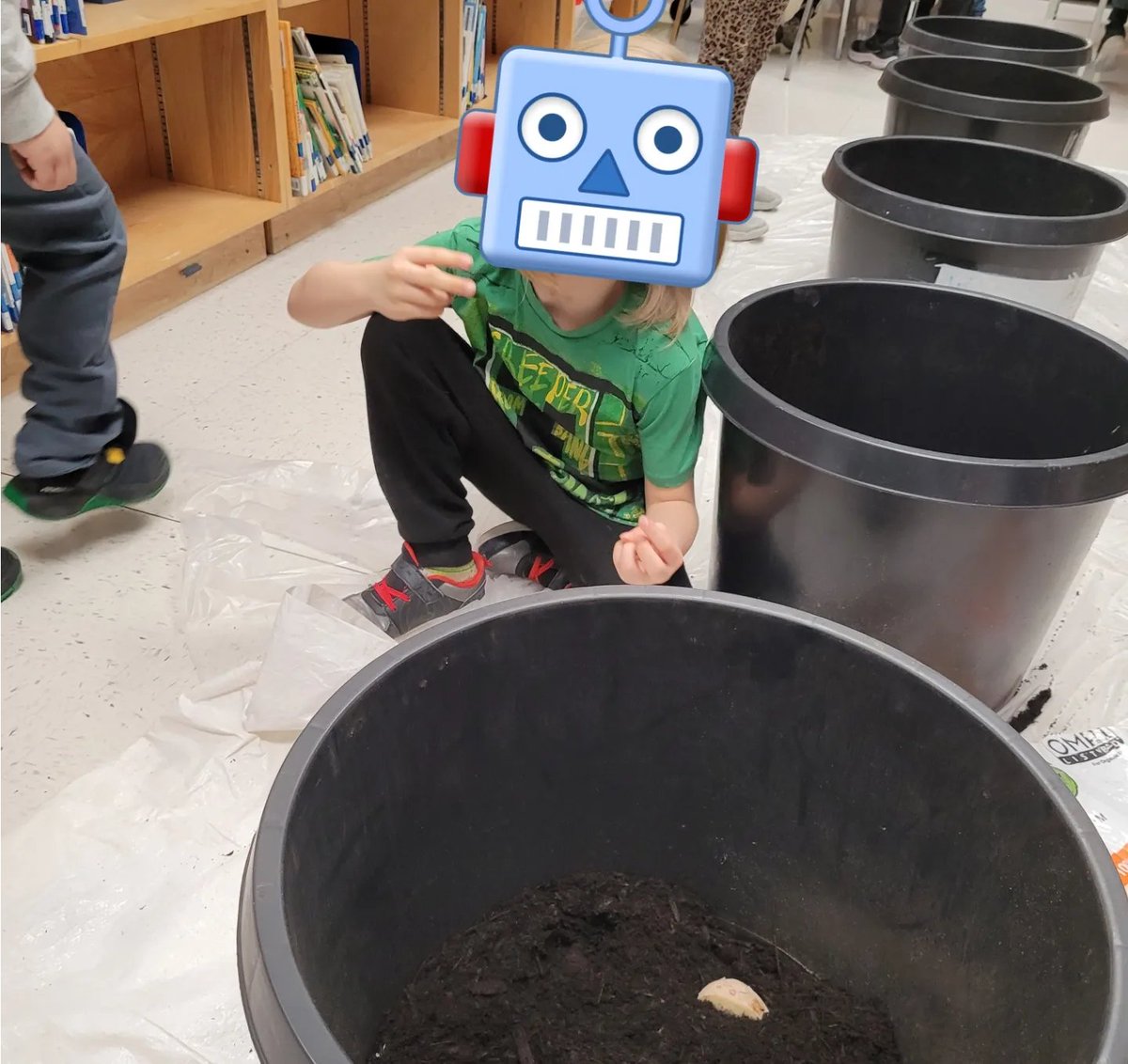 RILibrary&OutdoorLearning tweet media