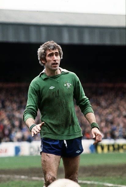PortieriSiNasce's tweet photo. #PeterBonetti
#EnglishGK ๐ด๓ ง๓ ข๓ ฅ๓ ฎ๓ ง๓ ฟ
He was known for his safe handling, lightning #reflexes and his graceful #style, for which he was given the #nickname "#TheCat". https://t.co/ypT2GYw0iP