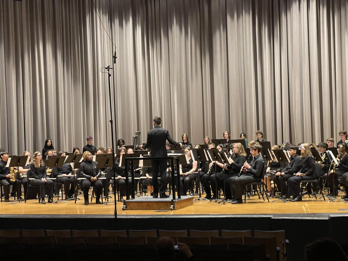 RockvaleBand's tweet photo. Congratulations to the Rockvale Symphonic Band for receiving a Superior (1) rating for both stage performance and sight reading today at the MTSBOA Concert Performance Assessment! We are super proud of your musical growth this semester #Rockvale4 #RocketsUp @RockvaleHigh_TN https://t.co/b41kP3J4mC