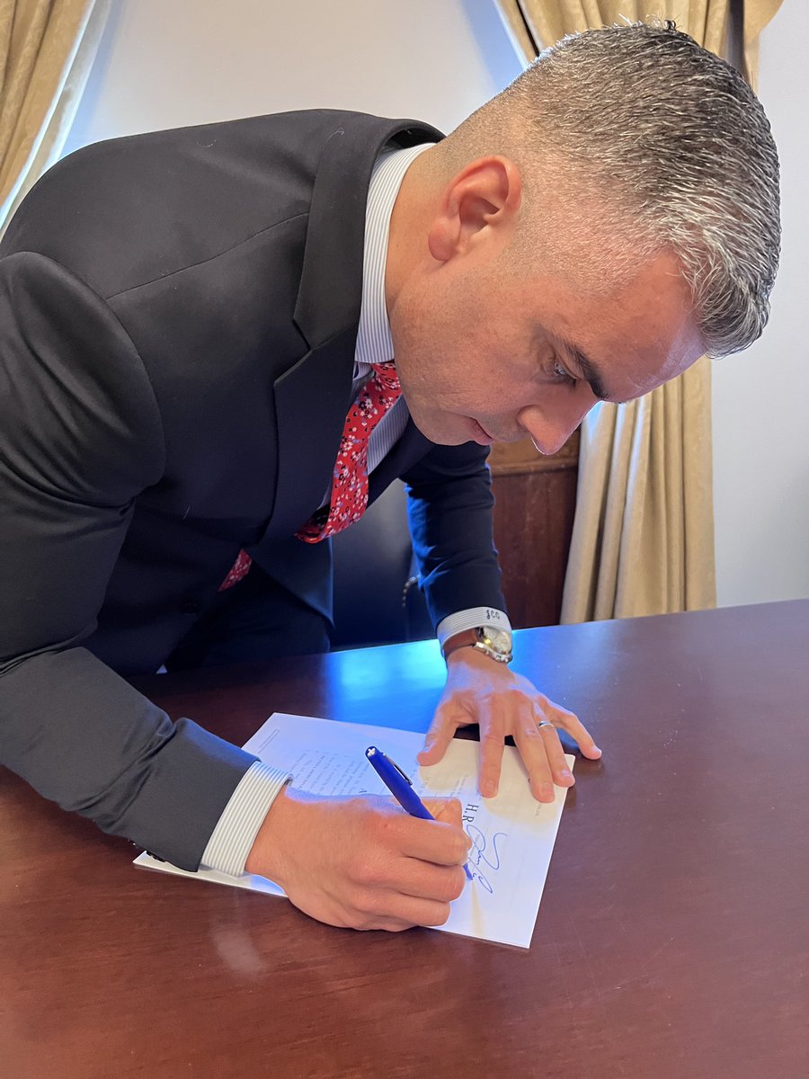 RepCiscomani's tweet photo. ✅ It’s official. 

Proud to sign and introduce my first bill: the Veterans’ Appeals Backlog Improvement Act. https://t.co/jwrD3DTV0m