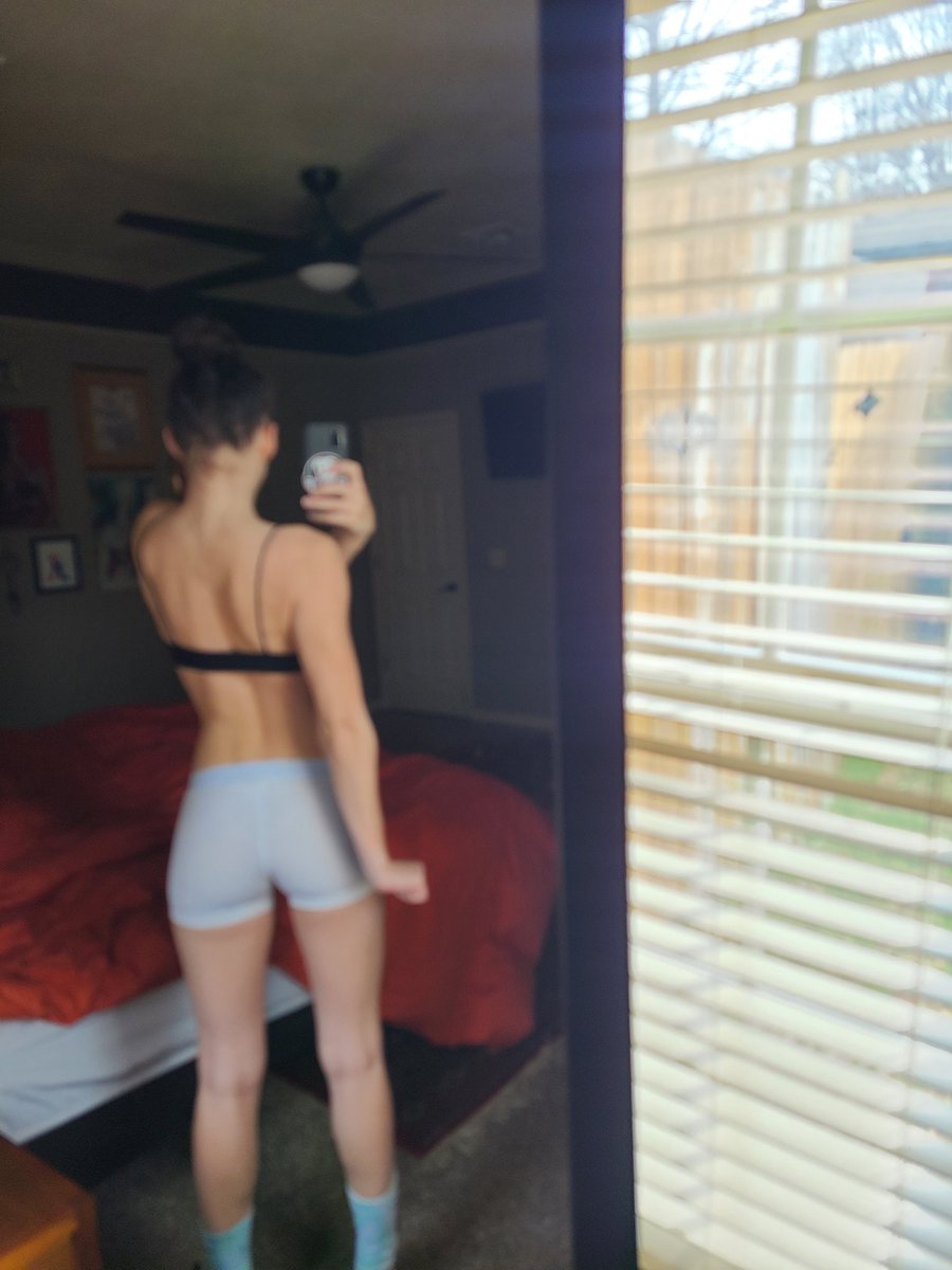 rismkay's tweet photo. figuring this out &amp;weight going up<3 https://t.co/bAo8Y5UOgs