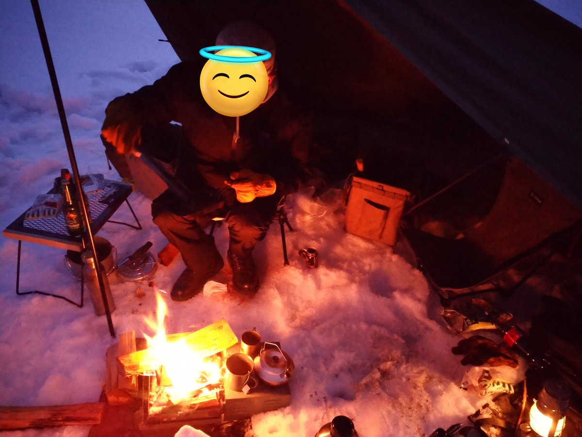 Niten_onsen's tweet photo. 知人と雪中デイキャンプしてきました。
夜寒すぎてそそくさと撤退す���羽目になりました。 https://t.co/ZaUYgpLjYv