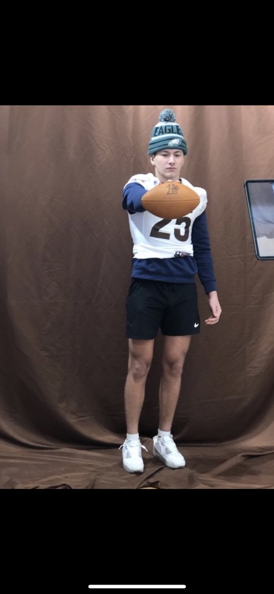 Had an amazing time <a href="/LehighFootball/">Lehigh Football</a>  thank you <a href="/LU_CoachMac/">Mark McMaster</a> <a href="/coach_cahill/">Kevin Cahill</a>  For the opportunity.<a href="/PaFootballNews/">Pennsylvania Football News</a> <a href="/EPAFootball/">EasternPAFootball</a> @CoachMoranSV <a href="/SVBlueDevils1/">SV Athletic Department</a>