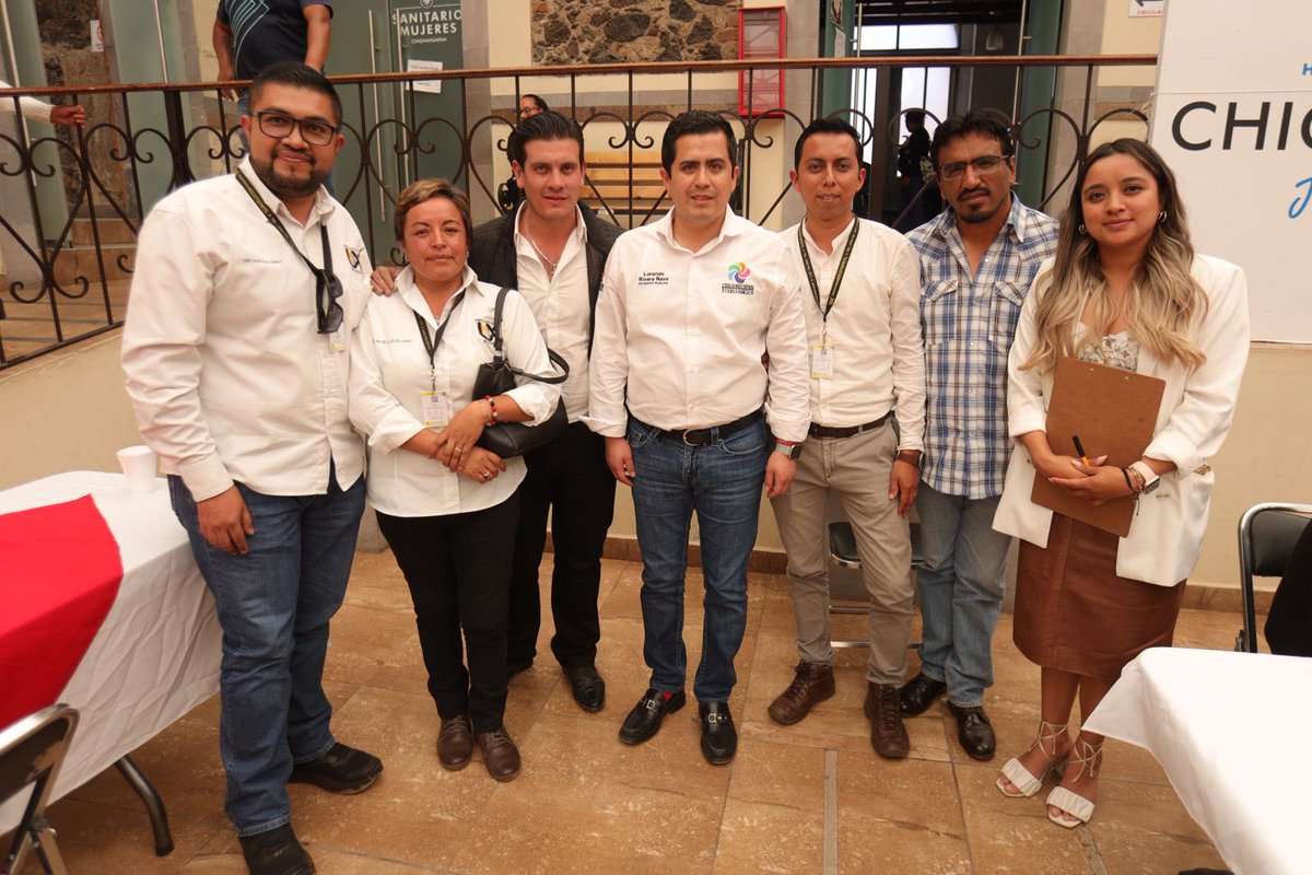 LorenzoRiveraN's tweet photo. Un gusto recibirlos en el H. Ayuntamiento Chignahuapan 2021 2024 #MartesCiudadano https://t.co/xLgK2bHJcc
