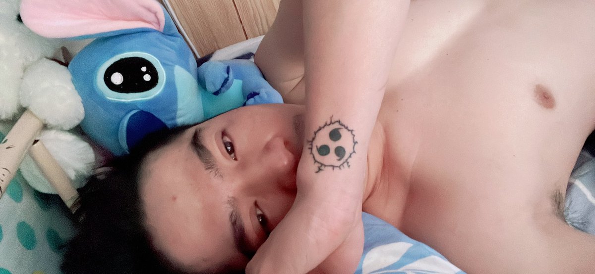 AbuelAlmonte's tweet photo. 10 hours sleep done 😇😇 #sleepingmonster https://t.co/wtQwt3CWm3