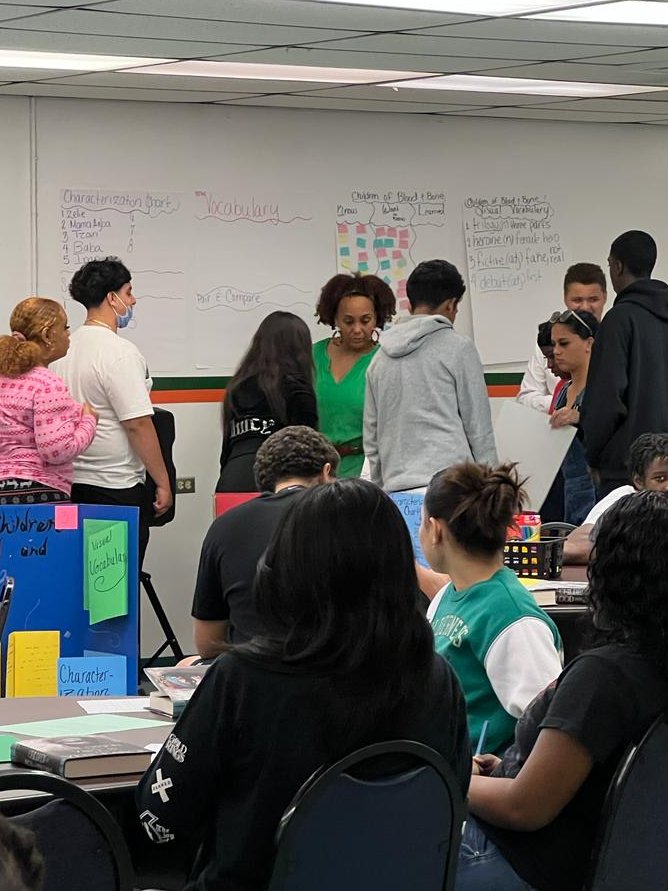 NadineMSmithh's tweet image. &quot;Tickled Pink About Reading 📚&quot; Literacy For All Ages presents READING SYMPOSIUM (SESSION 2) #studentsuccess #PBL #DataInformedInstruction #ReadingWorkshop @McArthur_HS @Mr_P_MCA @McArthur_BRACE @MCA_Hoops @sga_mca @abroomsville @tomi_adeyemi