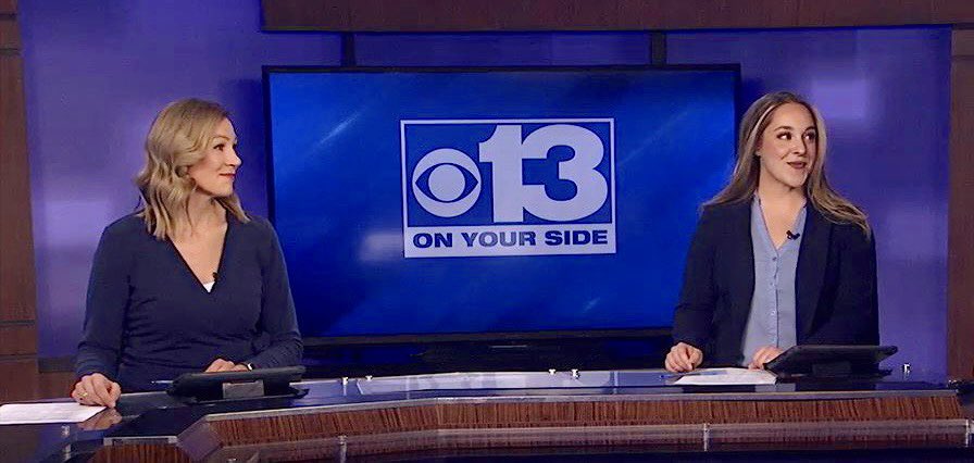 Let’s talk about how <a href="/MarissaWGME/">Marissa Bodnar</a> &amp; I didn’t plan this color coordination.. it just happened like that! 😎💙