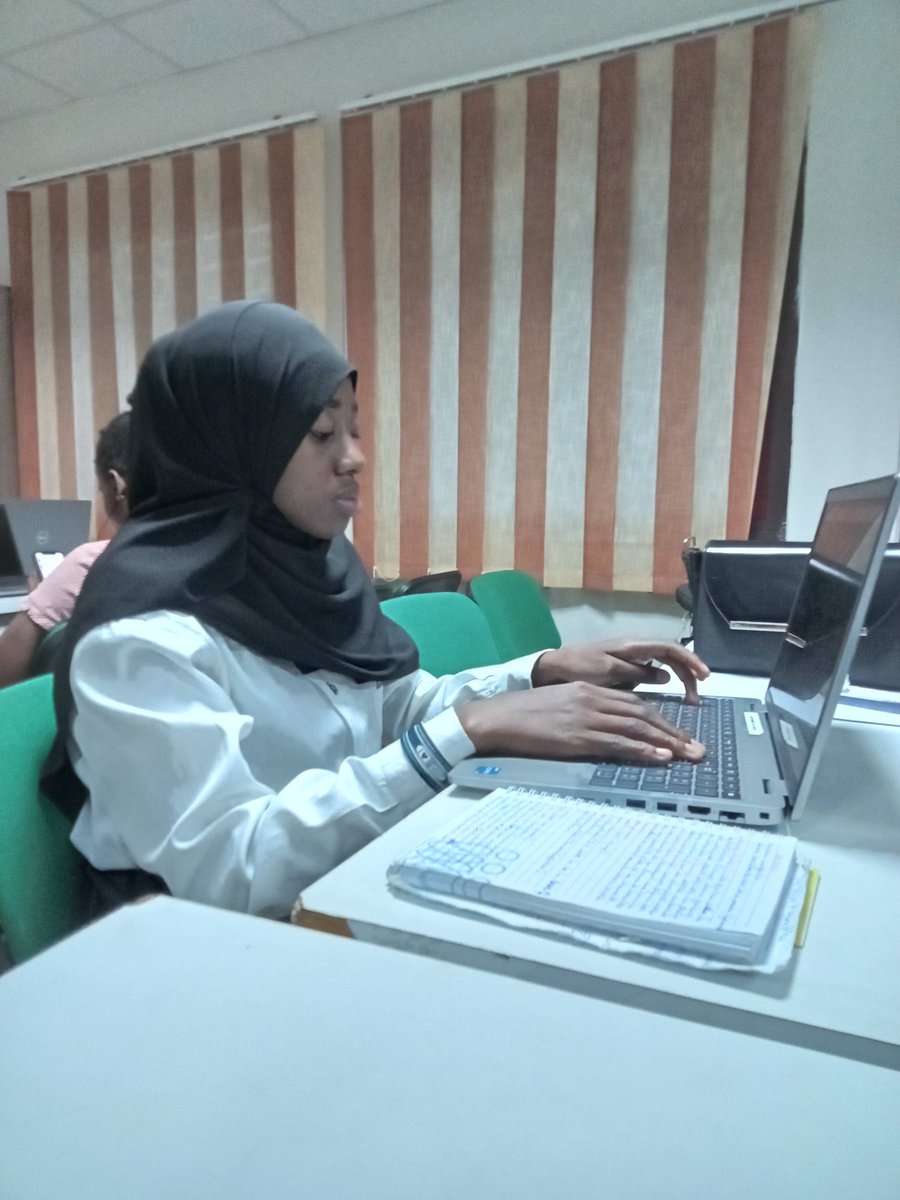 DagnogoSafiatou's tweet image. C'est la JIF. Cette année , le thème en Côte d'Ivoire c'est:  " Innovations technologiques et digitales: leviers d'inclusion sociales et économiques des femmes en Côte d'Ivoire".
Futur developer full stack 
 Le #digital au Féminin 
Merci #digifemmes #JIF2023