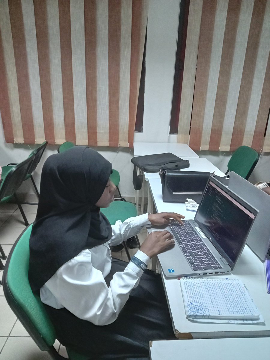 DagnogoSafiatou's tweet image. C'est la JIF. Cette année , le thème en Côte d'Ivoire c'est:  " Innovations technologiques et digitales: leviers d'inclusion sociales et économiques des femmes en Côte d'Ivoire".
Futur developer full stack 
 Le #digital au Féminin 
Merci #digifemmes #JIF2023