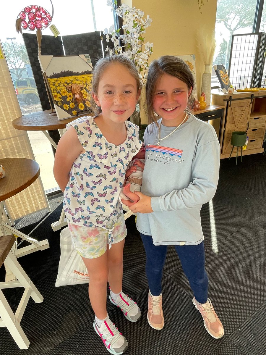 The #ALLINWolfpack loves finding Wolves in the Wild! 🐺❤️ <a href="/suebrenz/">Susan Brenz</a> <a href="/KGrahmann/">Kathy Grahmann</a> @Woodard_Counsel <a href="/ReubertaBitz/">reuberta bitz</a> <a href="/allie_spear/">Allie Hollowell</a> <a href="/MrsClevenger1/">Jennifer Clevenger</a>