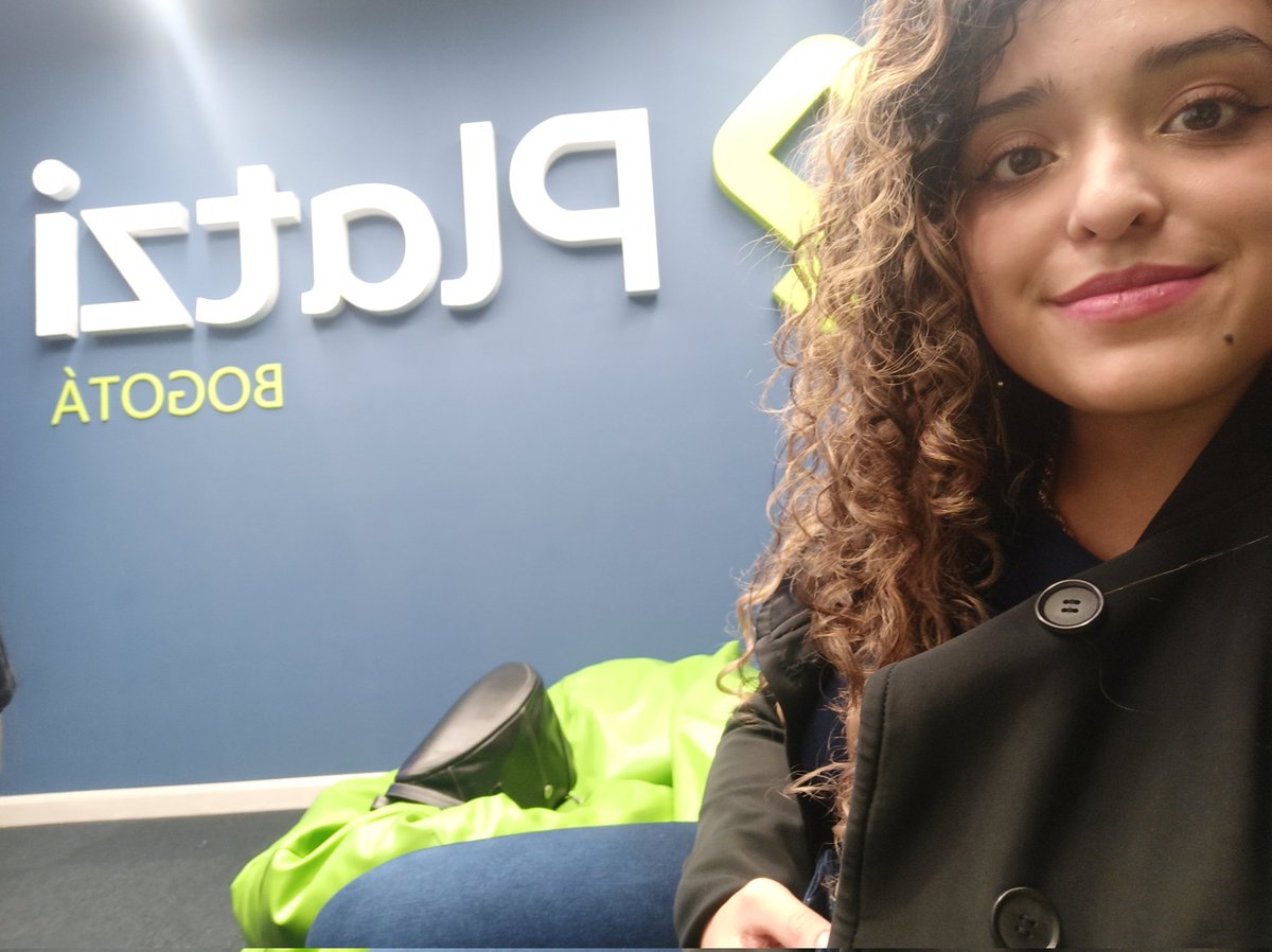 SolartenaDev's tweet photo. 👩‍💻Feliz de nunca parar de aprender. Excelentes conferencias para empoderar a las mujeres en tecnología 
#platzi #platziwomentalks https://t.co/qJgJdqpd3a
