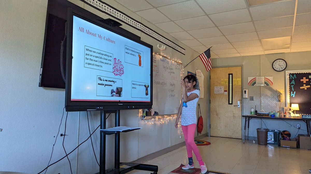 readwithmsreed's tweet photo. About half the class also presented their culture projects today. We all learned lots about our classmates, their families, and their cultures! Lots of things in common and new holidays, clothes, and foods were learned about today!
#SalemRollinStrong
@SalemElementary https://t.co/oLSaNxURWc