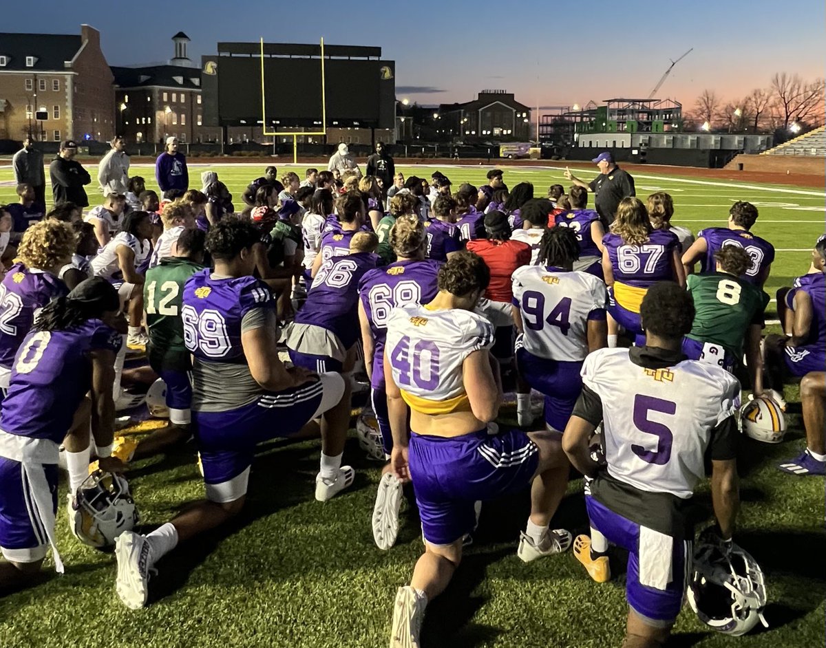 Spring 2023 practice 1 in the books for ⁦<a href="/TNTechFootball/">TTU Football</a>⁩. Beautiful late afternoon on the ⁦<a href="/tennesseetech/">Tennessee Tech</a>⁩ campus! New ⁦<a href="/tntech_coe/">College of Engineering @tennesseetech</a>⁩ building coming along nicely! 🦅🙌🏈#1More